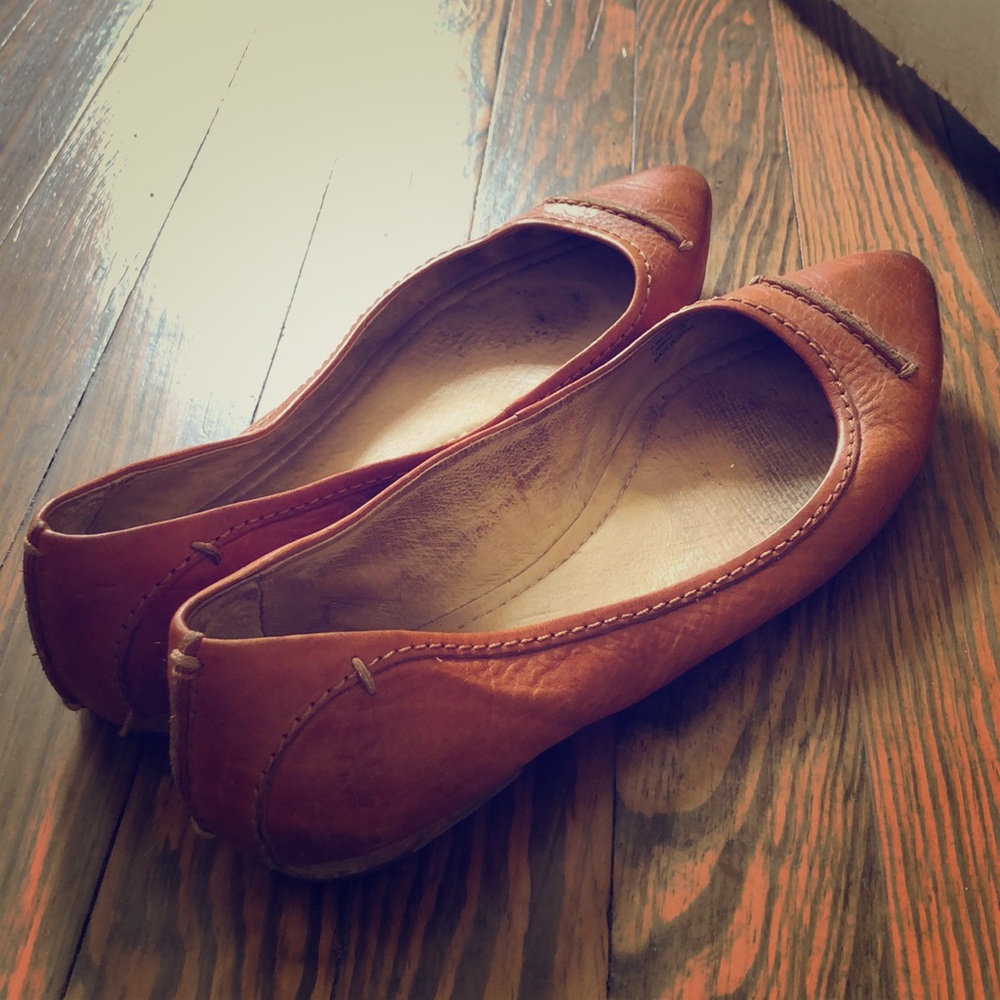 Frye Flats